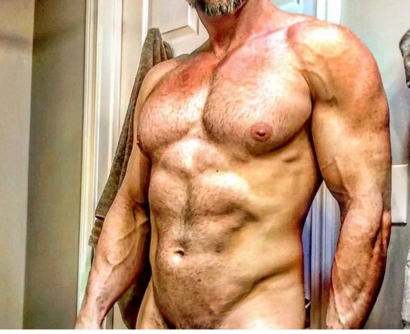 @yournextdoordaddy2022
