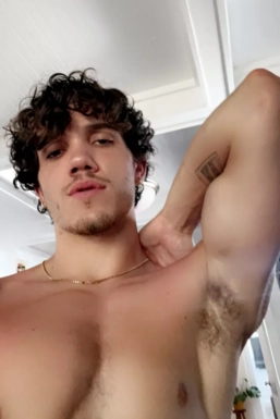 @tyedupxx